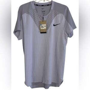 Nike NWT Men’s Court ADV Slam Tennis Shirt
1/4 Zip Size Medium